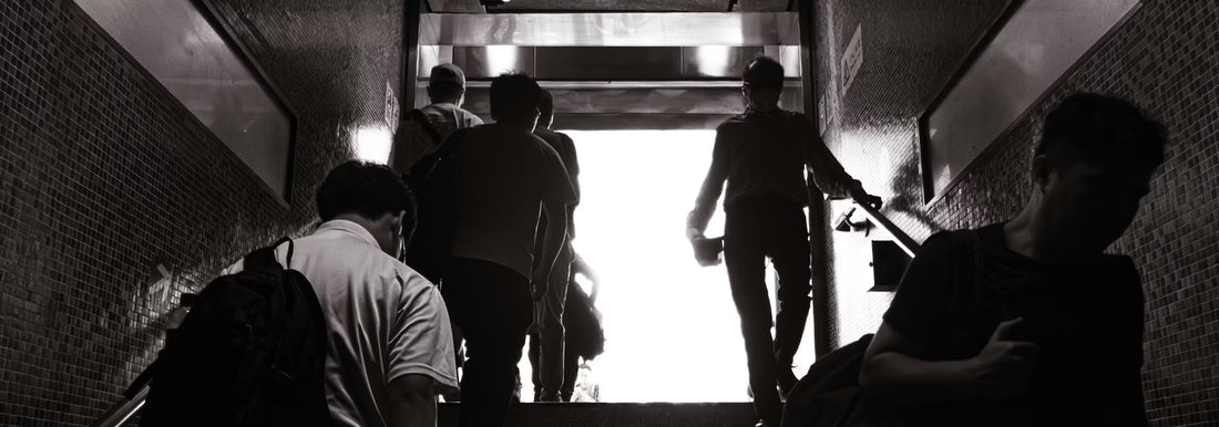 Männer und Stress: Wie du runterkommst, auch ohne Urlaub & Alkohol